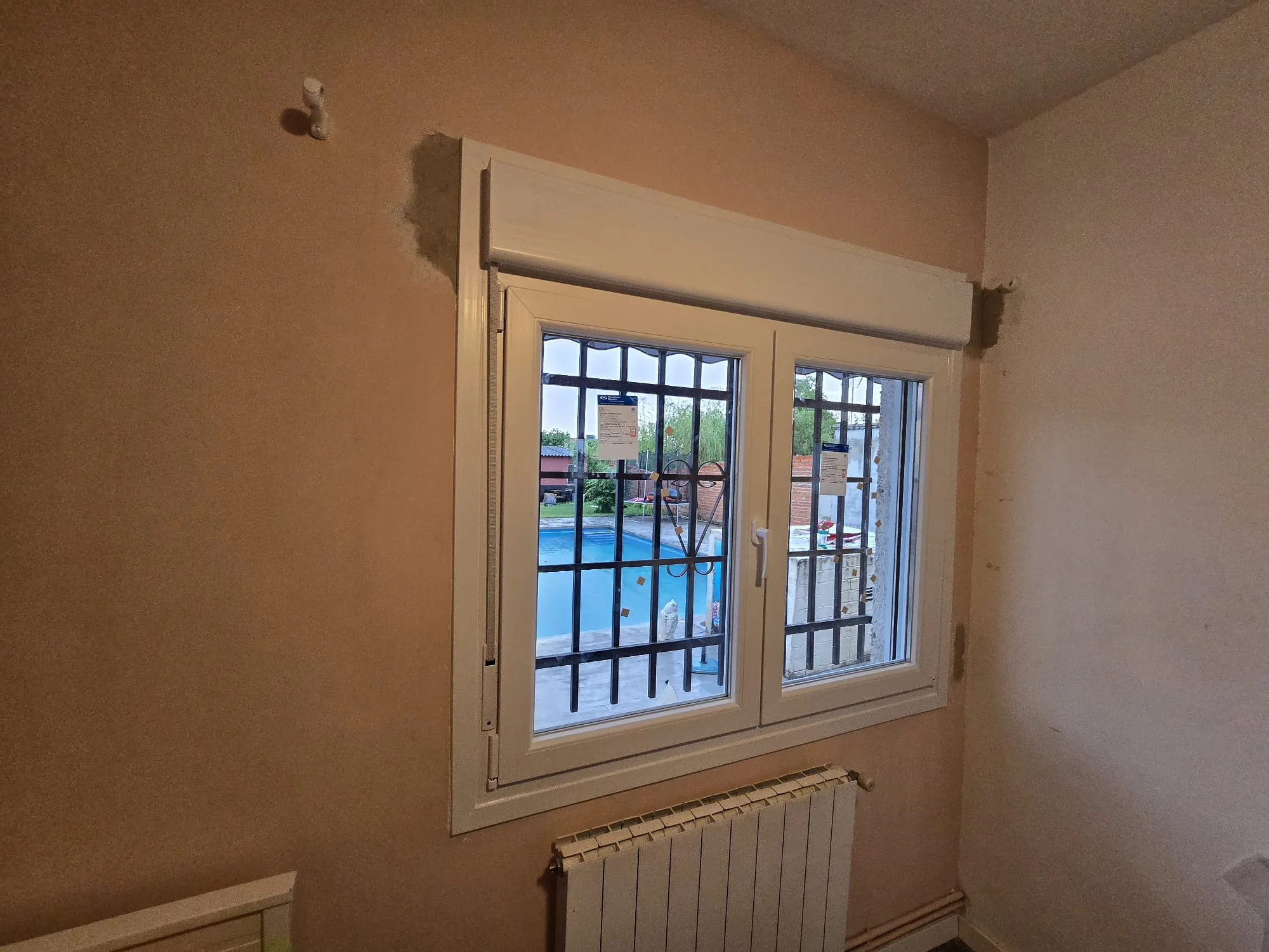 Instalación de ventanas de PVC y aluminio de alta eficiencia térmica - ven 10